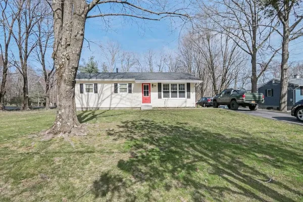 $380,000 | 60 Colden Hill Road, Newburgh, NY 12550