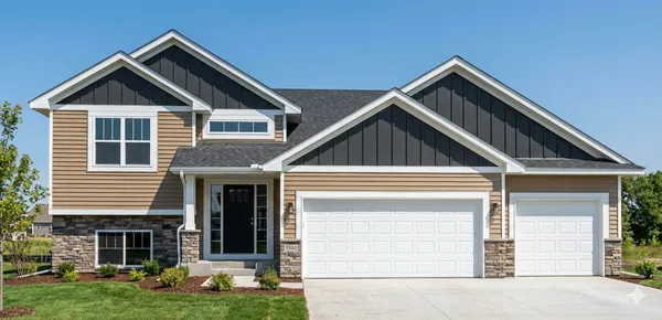 $549,900 | 1764 Spruce Street, Farmington, MN 55024