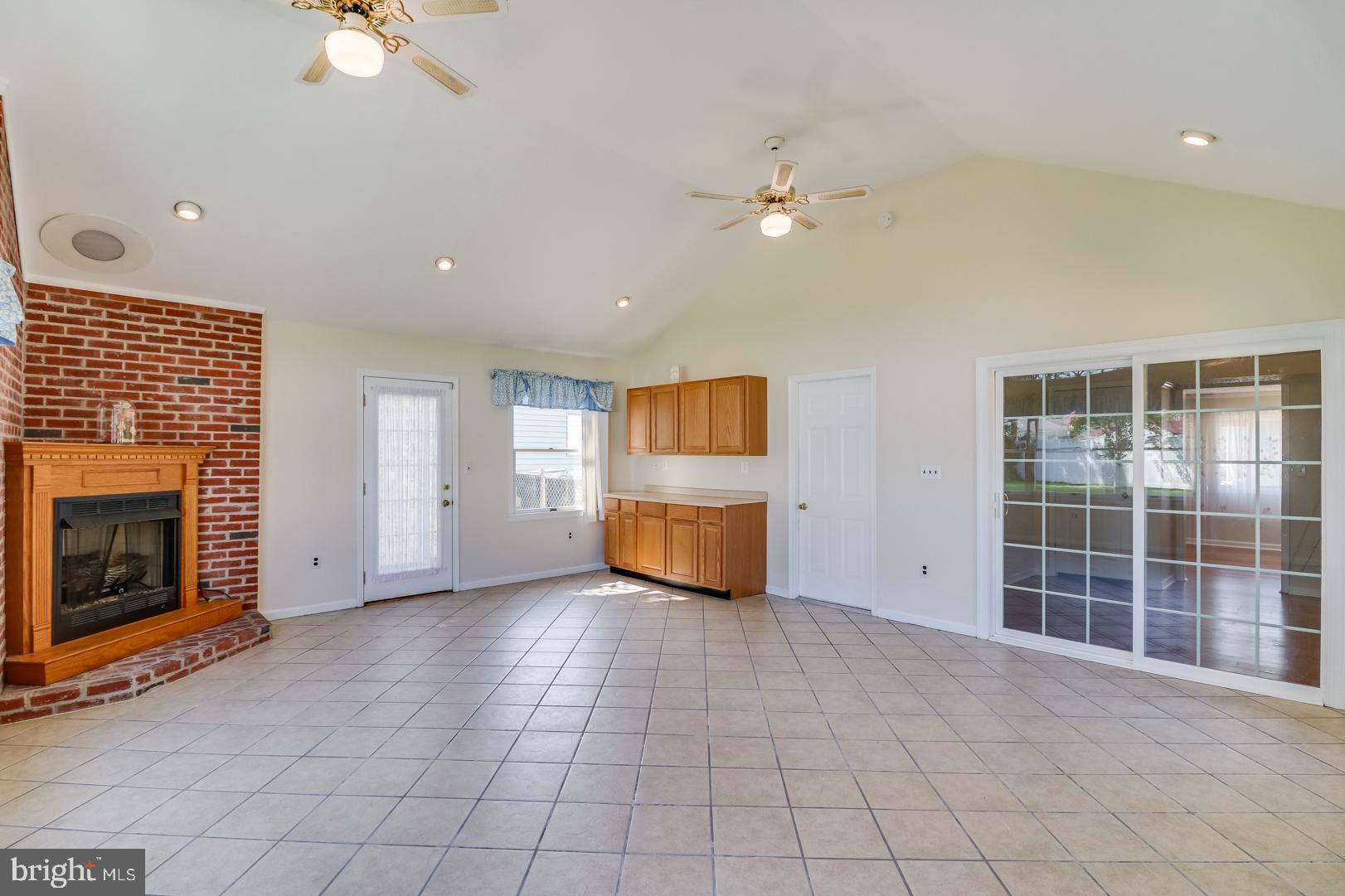 1202 Greentree Road Newark, DE 19713 - Photo 6 of 19