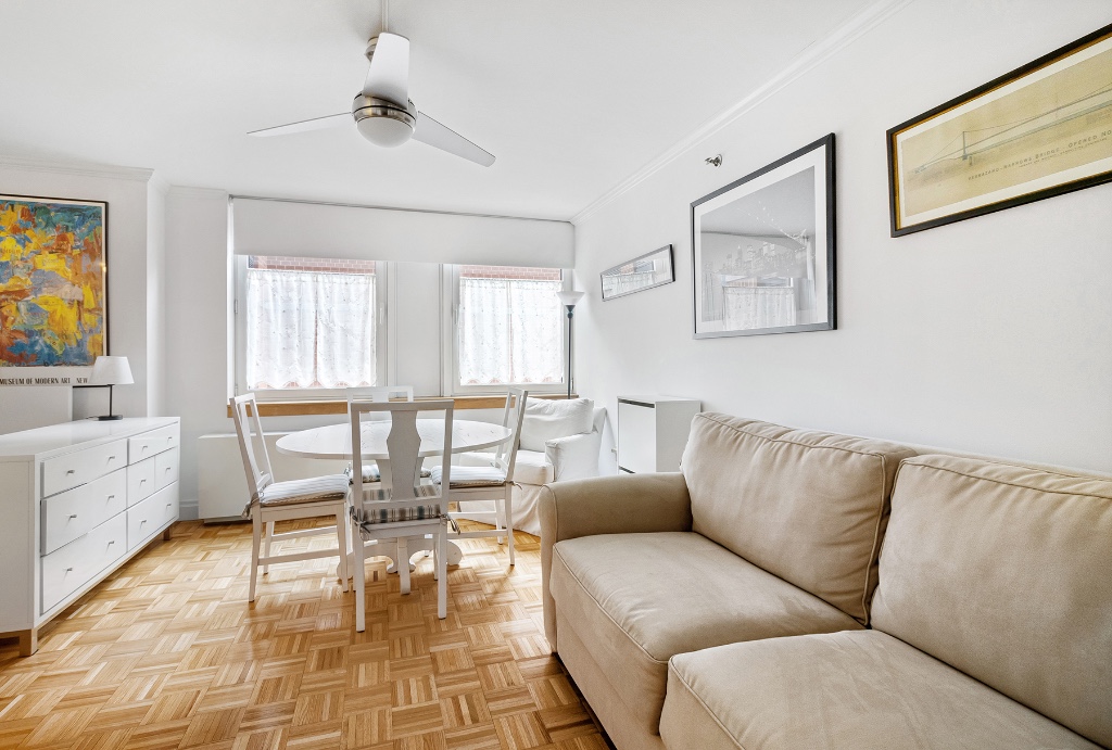 404 East 76th Street, Unit 5F Manhattan, NY 10021 - Photo 27 of 46