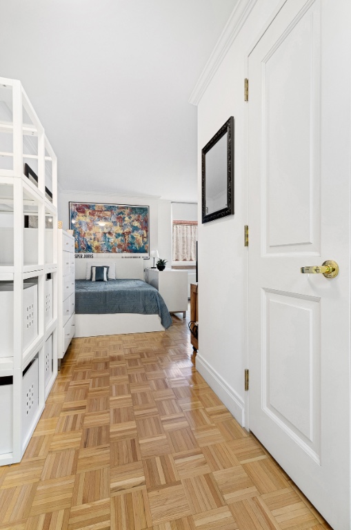 404 East 76th Street, Unit 5F Manhattan, NY 10021 - Photo 32 of 46