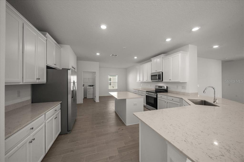 7930 Southwest 74th Loop Ocala, FL 34481 - Photo 17 of 60