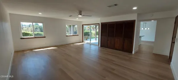 $1,275,000 | 22 Van Dyke Street, Thousand Oaks, CA 91360