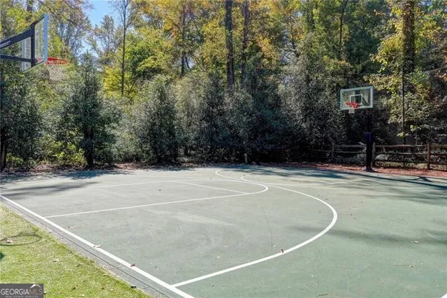 $550,000 | 2590 Camden Glen Court, Roswell, GA 30076