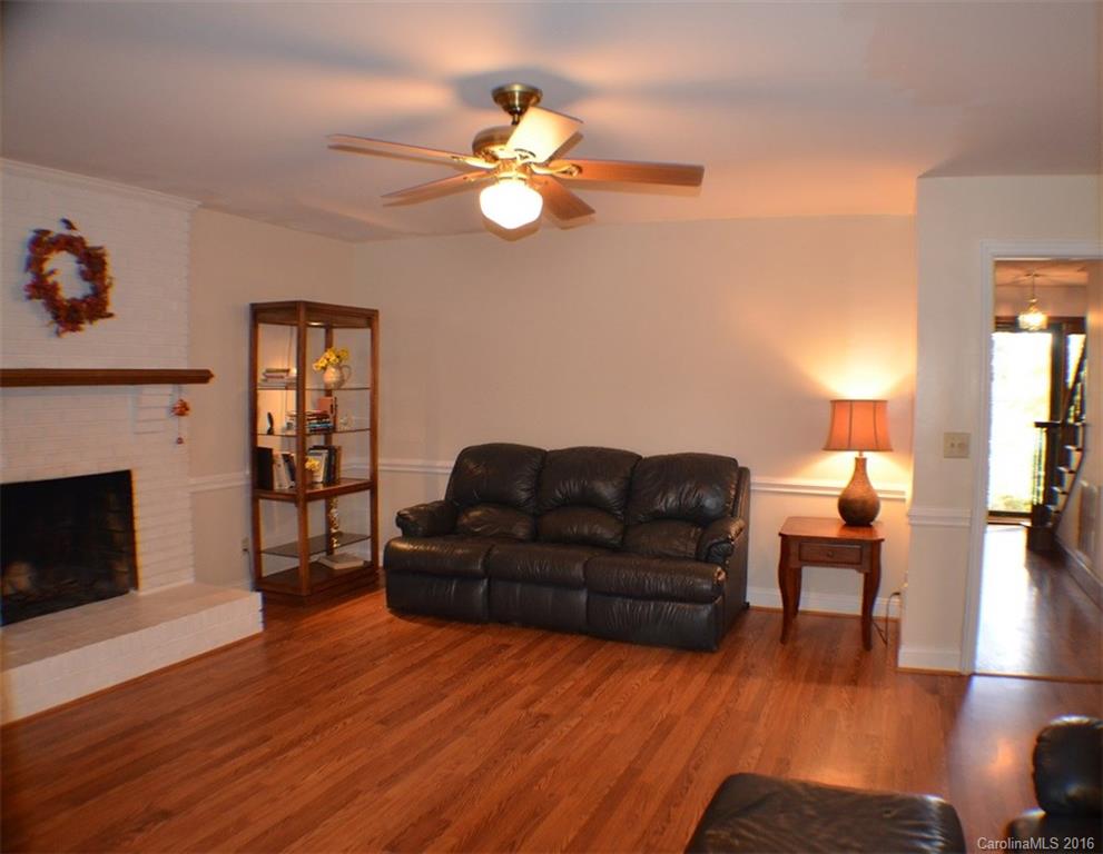 6801 Plott Road Charlotte, NC 28215 - Photo 4 of 24 Gallery Image 4