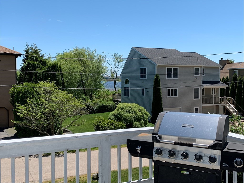 50 Lake Road Narragansett, RI 02882 - Photo 7 of 39 Gallery Image 7