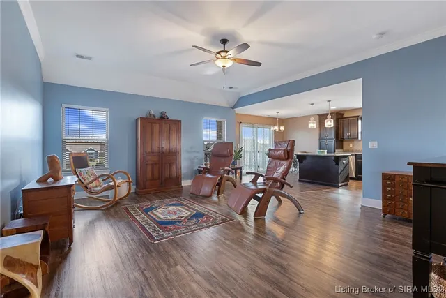 $344,900 | 2000 Crestview Lane, Georgetown, IN 47122