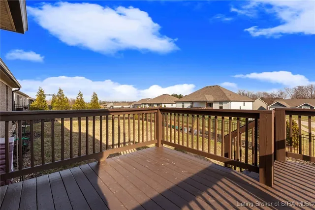 $344,900 | 2000 Crestview Lane, Georgetown, IN 47122