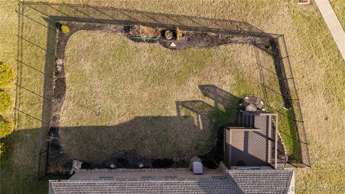 2000 Crestview Lane Georgetown, IN 47122 - Photo 10 of 48