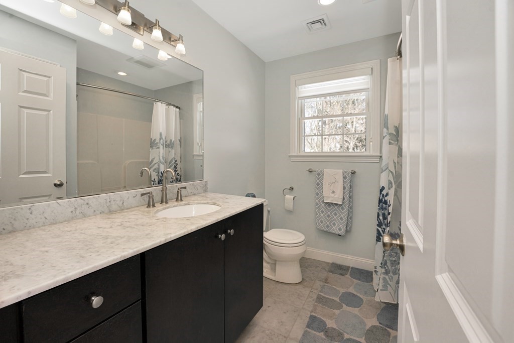 11 Sanderson Road Waltham, MA 02451 - Photo 15 of 19