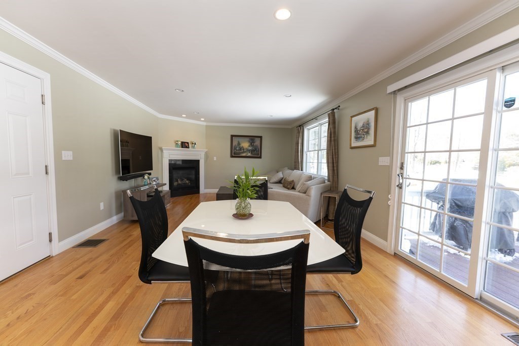 11 Sanderson Road Waltham, MA 02451 - Photo 9 of 19