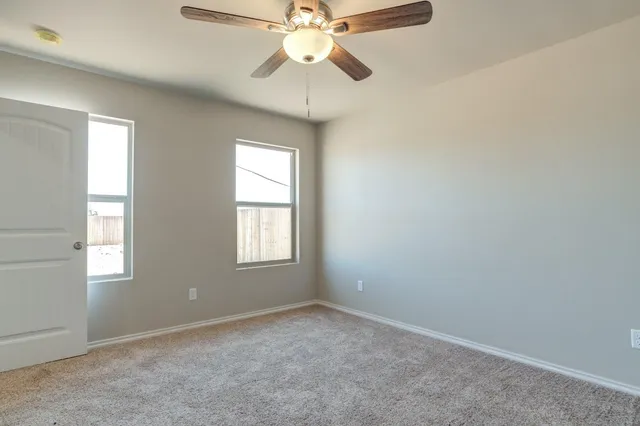 $185,576 | 936 East Municipal Drive, Lubbock, TX 79403