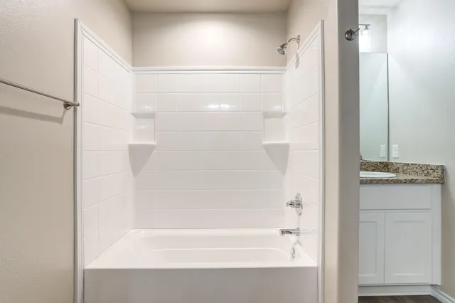 $185,576 | 936 East Municipal Drive, Lubbock, TX 79403