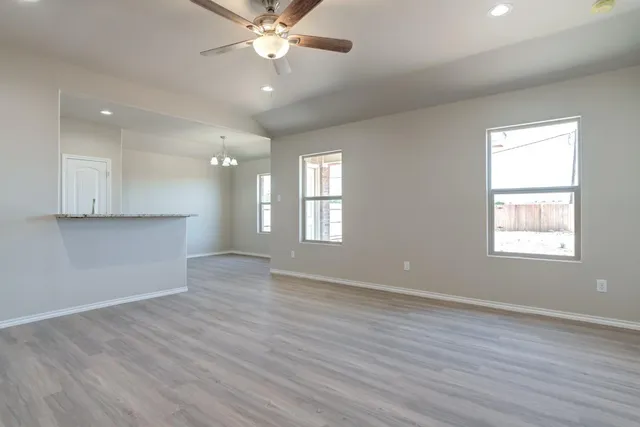 $185,576 | 936 East Municipal Drive, Lubbock, TX 79403