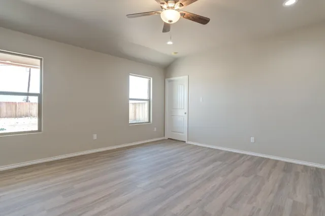 $185,576 | 936 East Municipal Drive, Lubbock, TX 79403