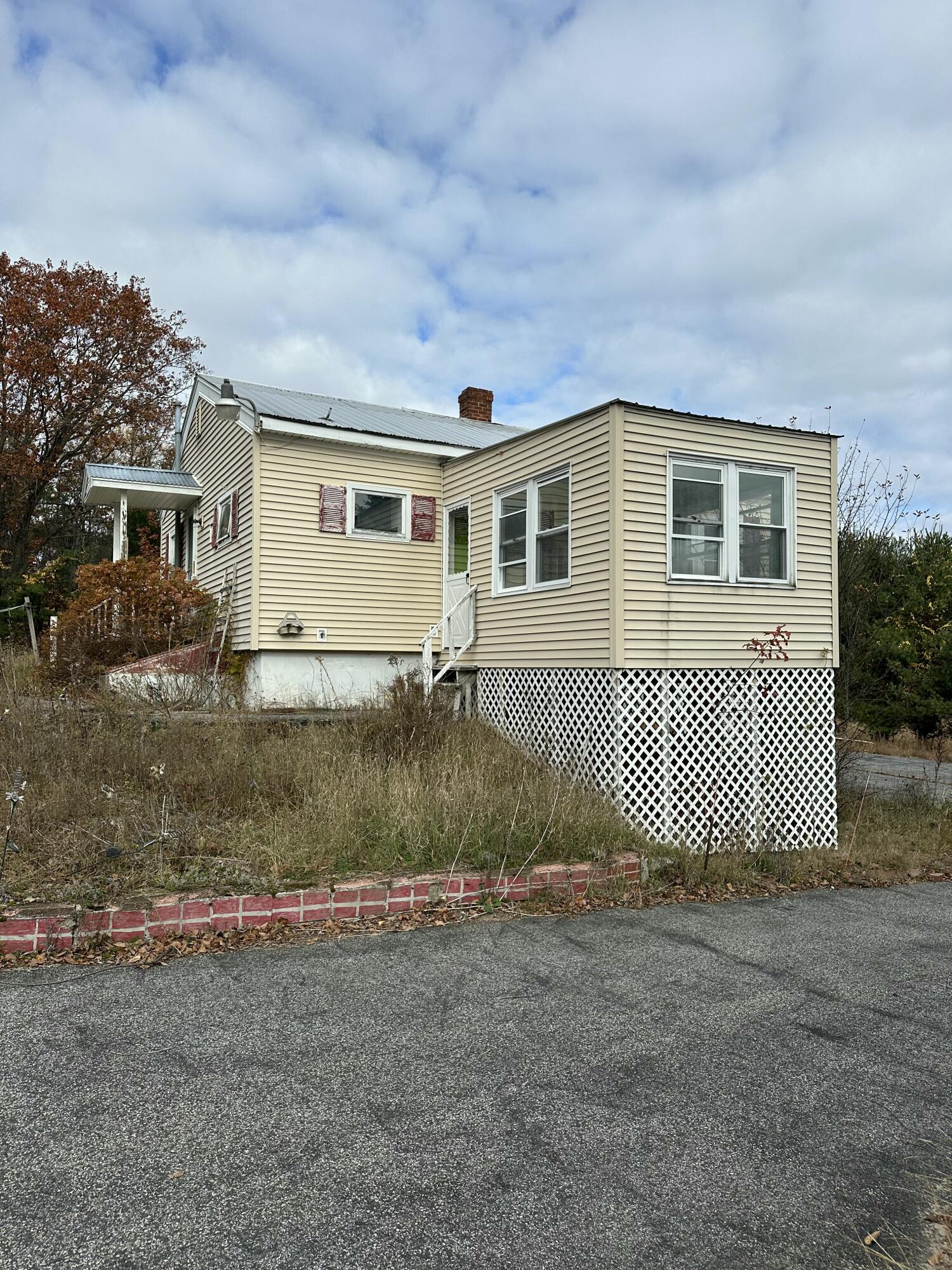 19 Frank Savage Road Hollis, ME 04042 - Photo 2 of 25 IMG_2428