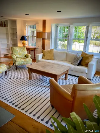 $9,000 | 29 New City Street, Essex, CT 06426