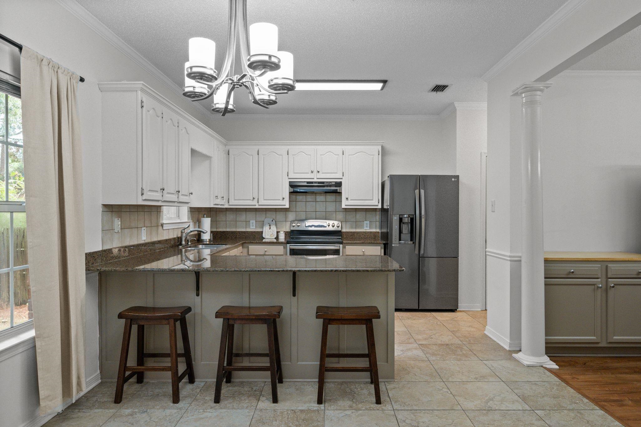 132 Hope Drive Daphne, AL 36526 - Photo 13 of 44 Kitchen