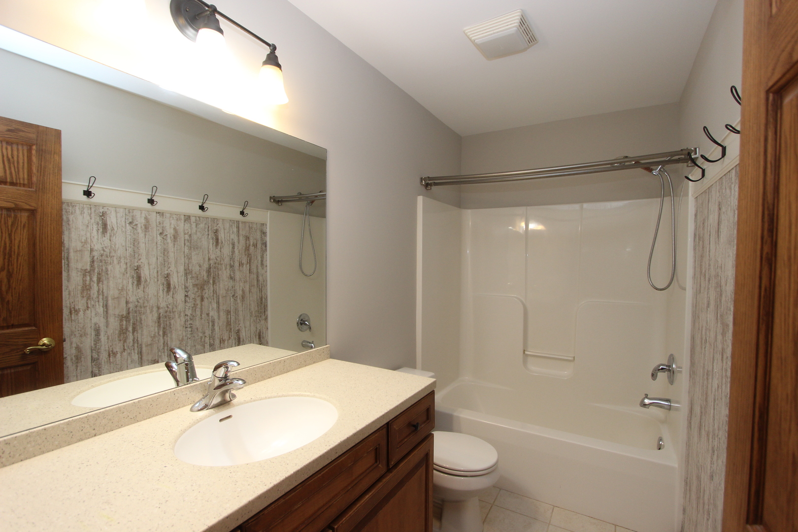 810 Prairie Ridge Drive Woodstock, IL 60098 - Photo 22 of 27 Gallery Image 22