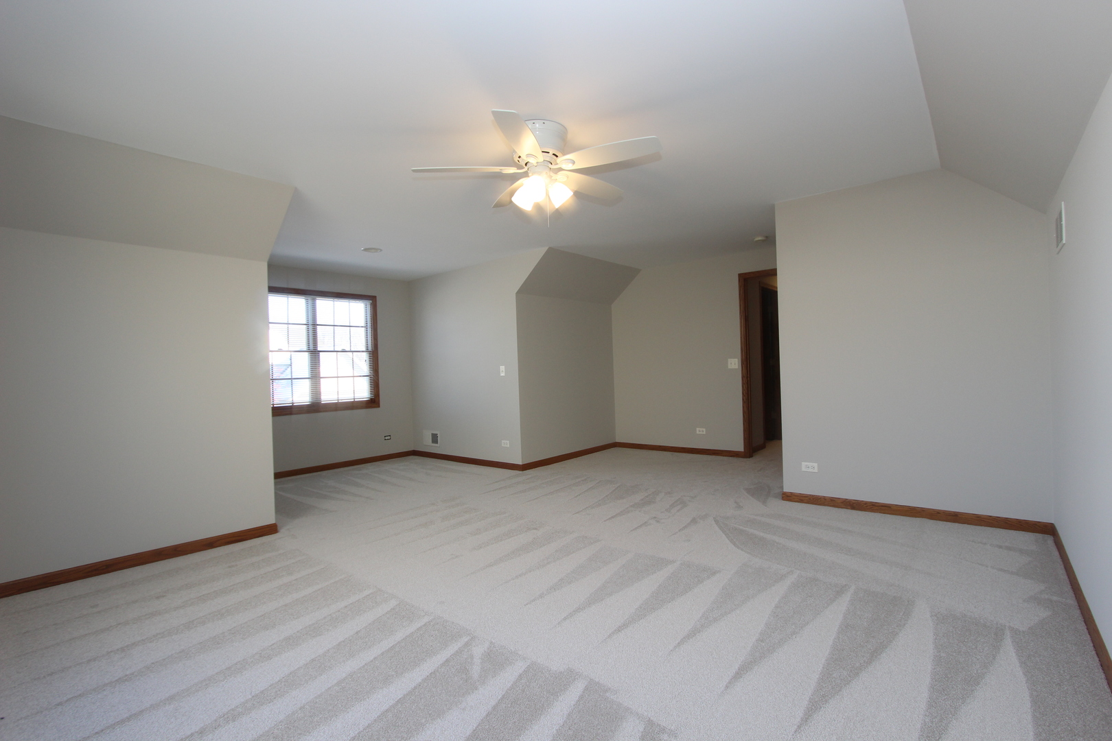 810 Prairie Ridge Drive Woodstock, IL 60098 - Photo 24 of 27 Gallery Image 24