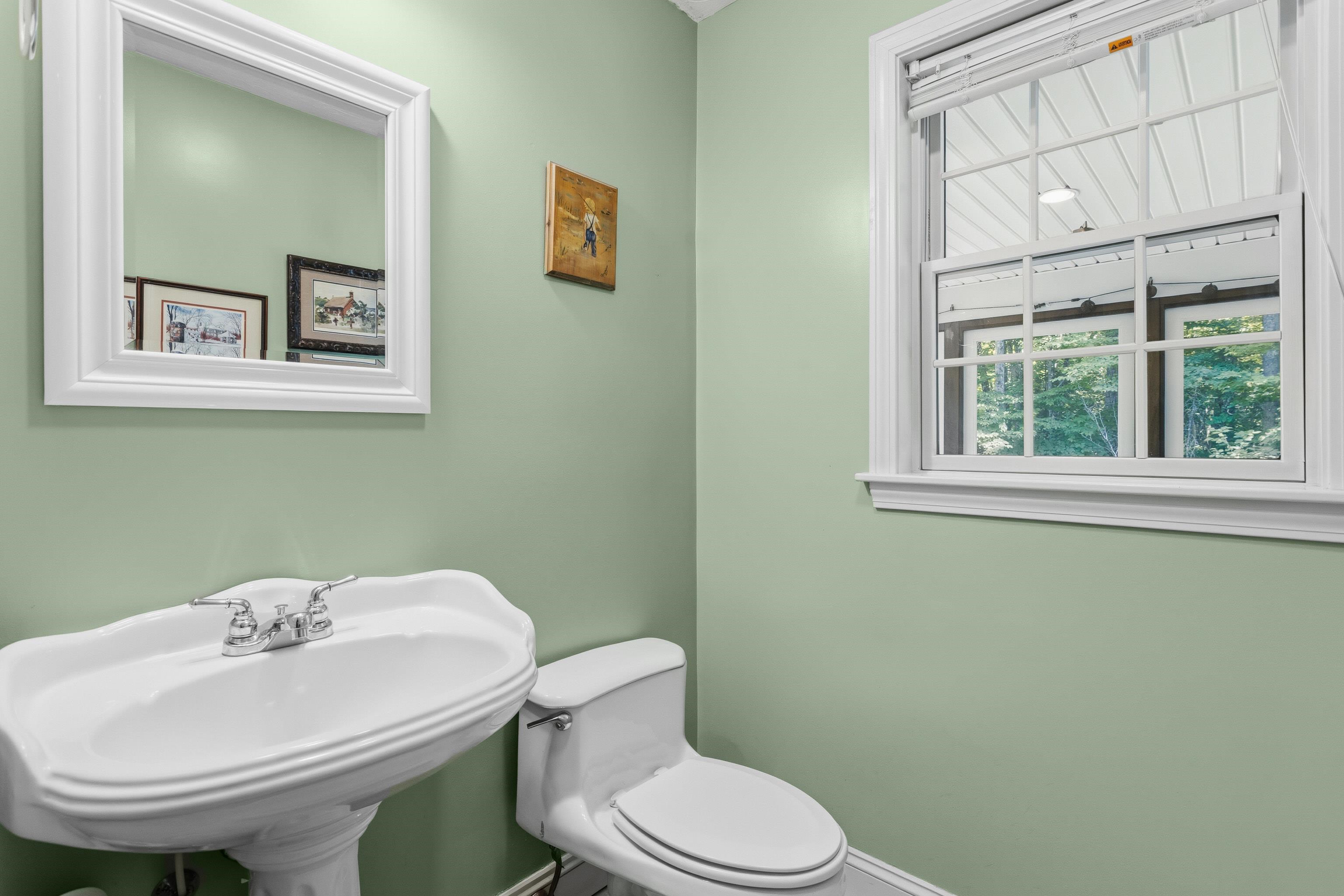 17 Stanley Pond Drive Rochester, NH 03839 - Photo 23 of 59