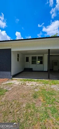 $1,800 | 4183 Highway 280, Claxton, GA 30417