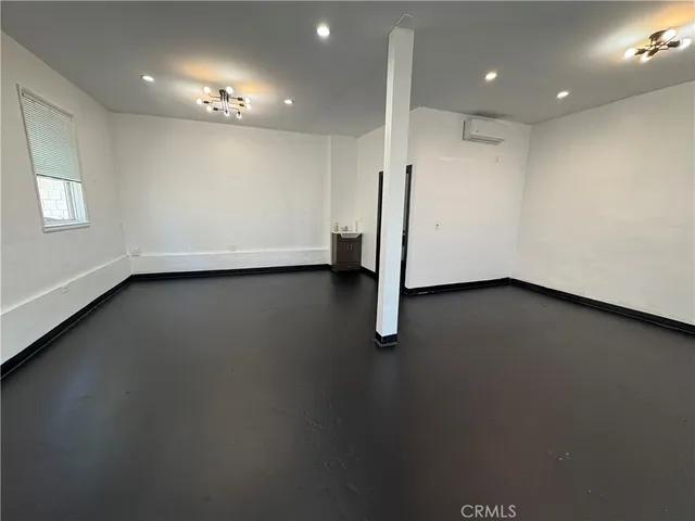 $1,700 | 3012 East 7th Street, Long Beach, CA 90804