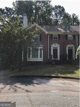 $2,095 | 8845 North River Parkway, Unit 3A, Sandy Springs, GA 30350