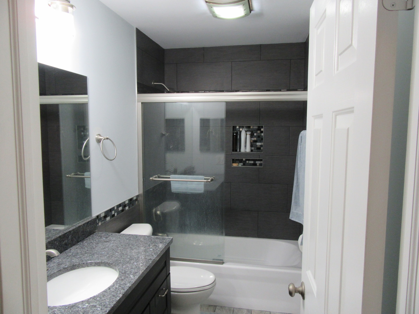 805 Ridge Avenue Wauconda, IL 60084 - Photo 16 of 25