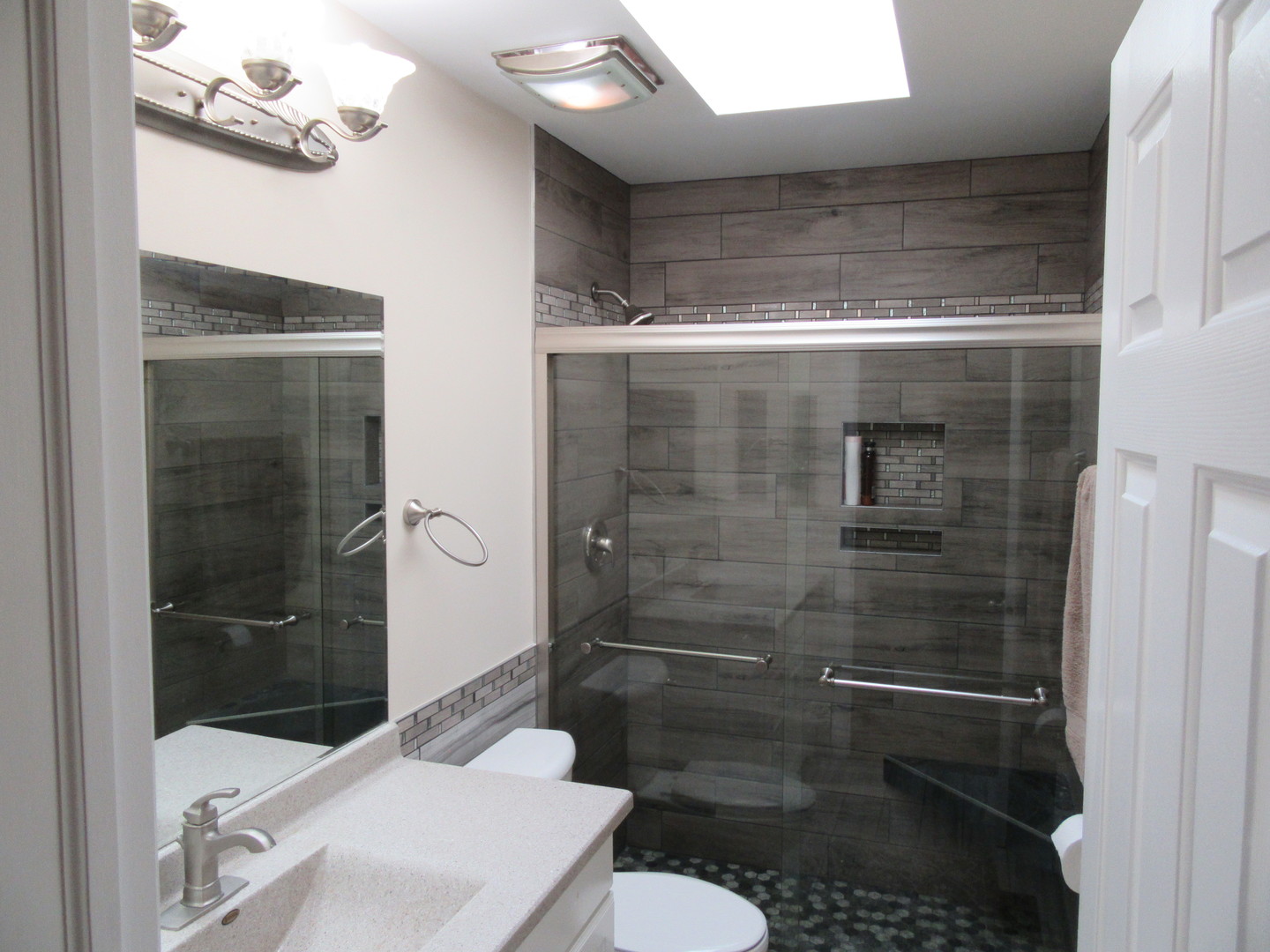 805 Ridge Avenue Wauconda, IL 60084 - Photo 18 of 25