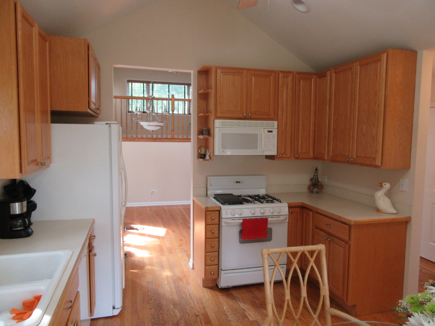 805 Ridge Avenue Wauconda, IL 60084 - Photo 9 of 25