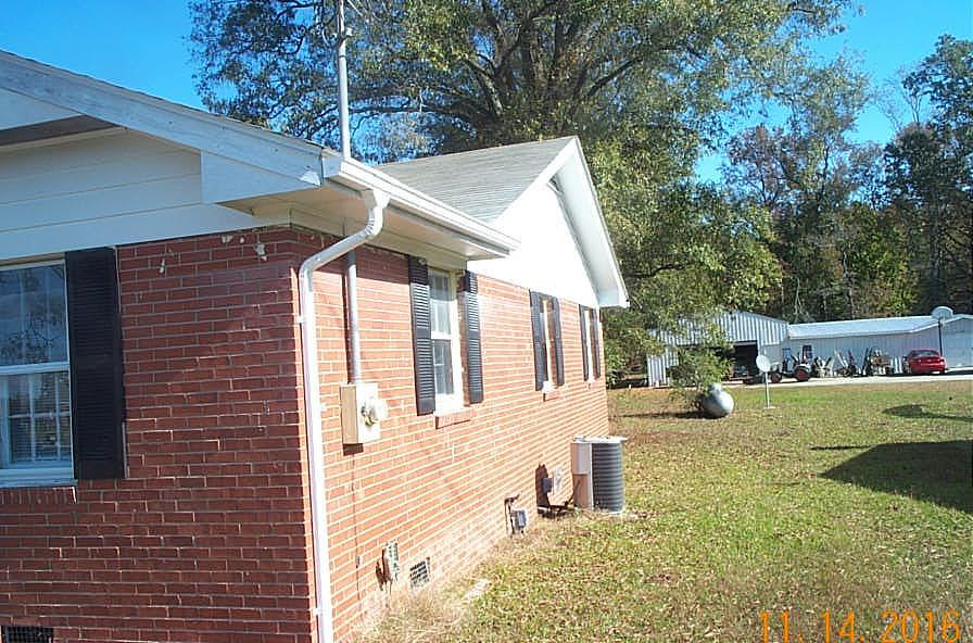 495 Devils Racetrack Road Four Oaks, NC 27524 - Photo 13 of 16 right side