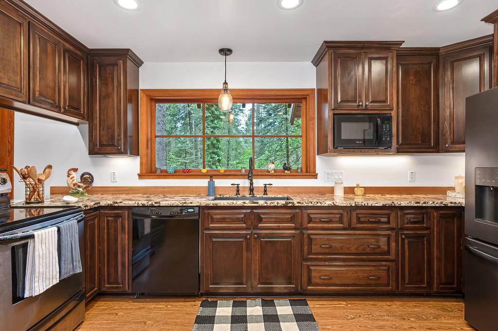 34180 Cable Road Alta, CA 95701 - Photo 13 of 58