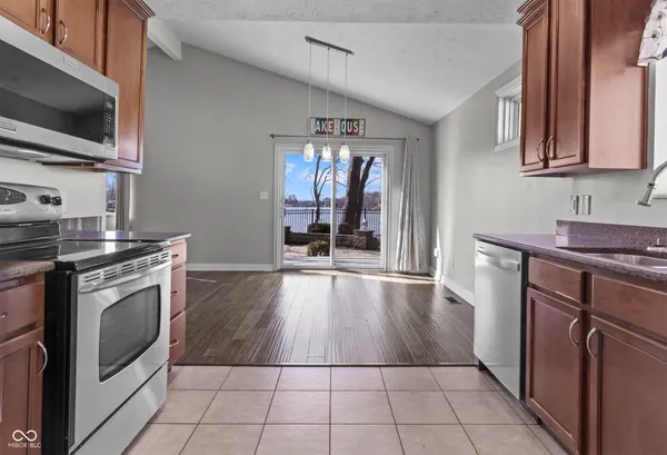 $779,000 | 440 Iron Bridge Road, Cicero, IN 46034