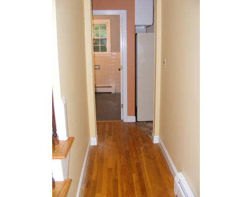 42 Donald Road Burlington, MA 01803 - Photo 7 of 11 Gallery Image 7