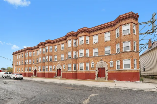 $3,300,000 | 7200 South Stony Island Avenue, Chicago, IL 60619