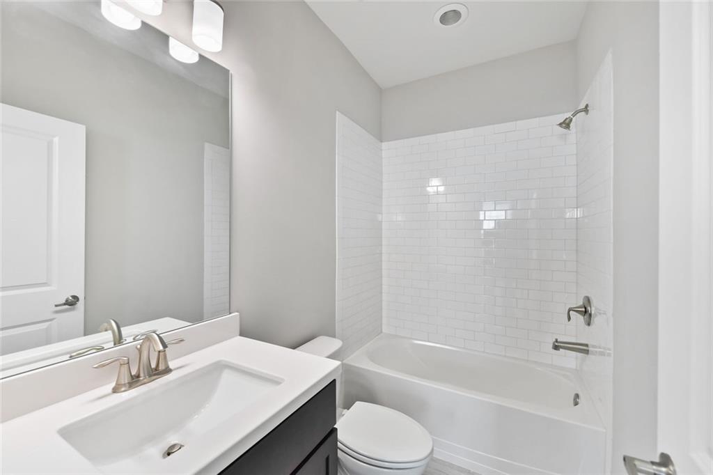 712 Alden Drive Decatur, GA 30030 - Photo 6 of 37