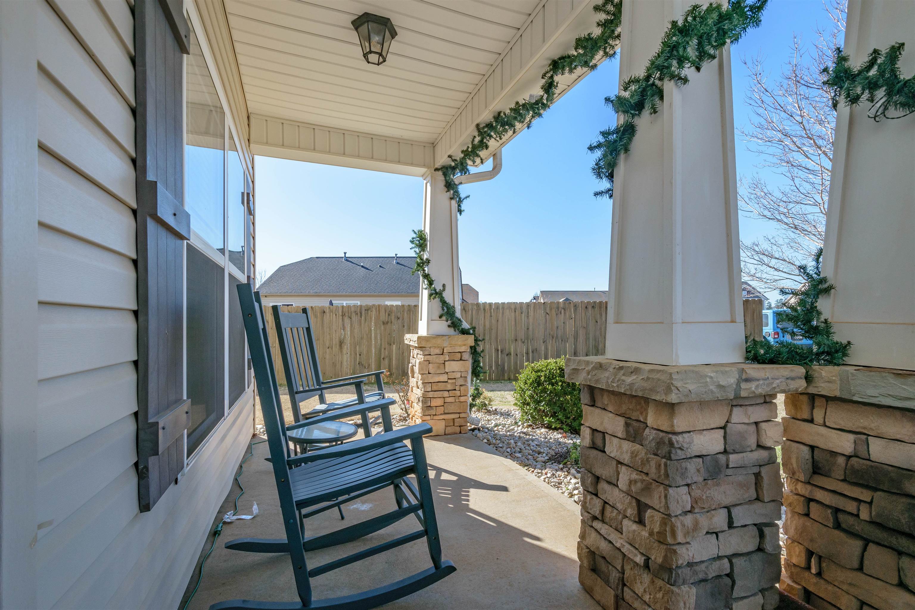 695 Flintrock Drive Boiling Springs, SC 29316 - Photo 3 of 35