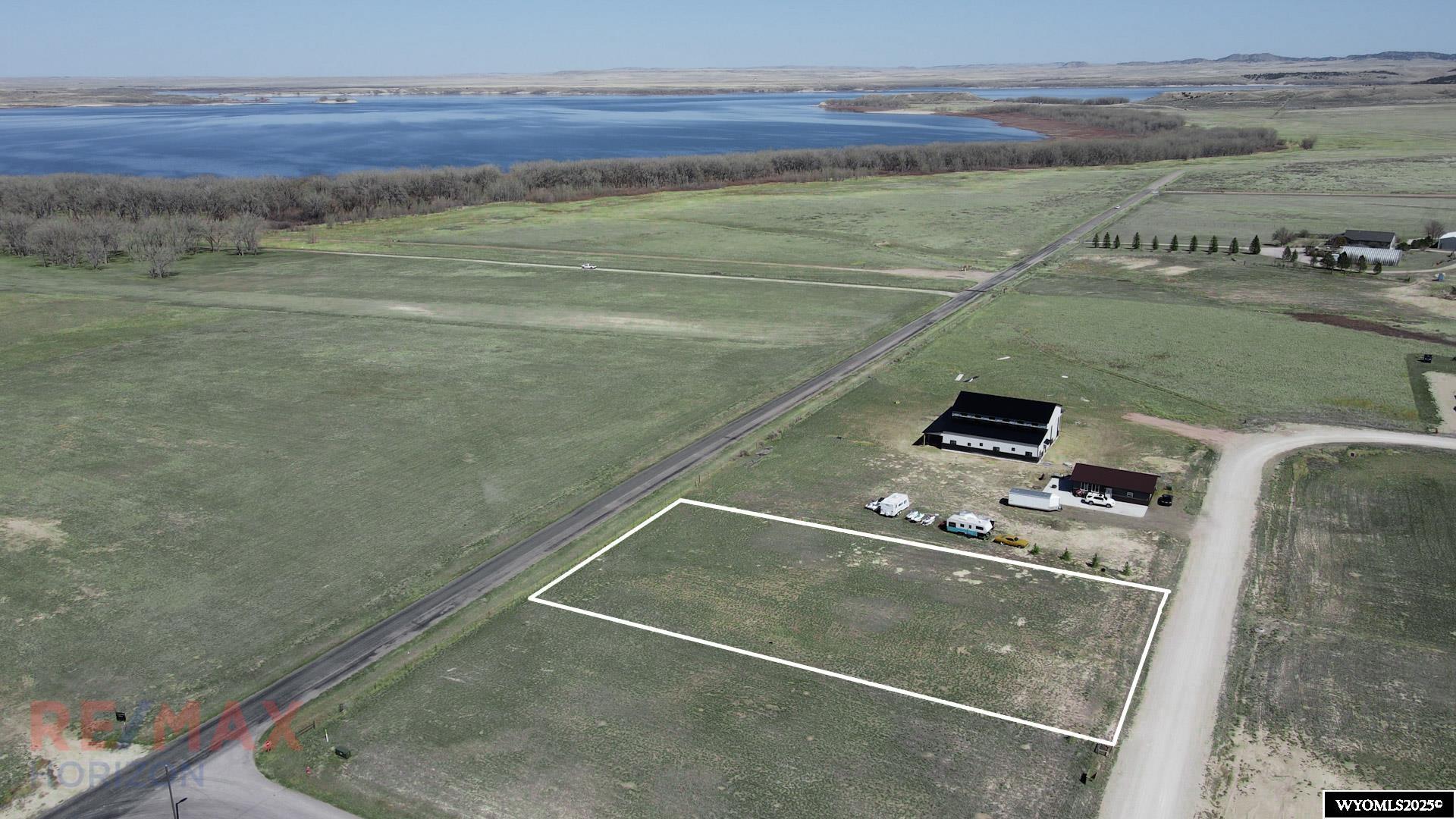 191 Lazy Pants Loop Glendo, WY 82213 - Photo 2 of 6