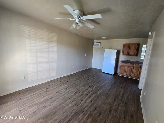 $725 | 1702 Stevens Street, Unit C, Biloxi, MS 39531