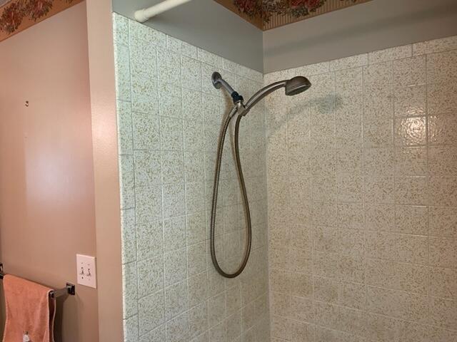 1110 Fall Creek Road Kingsport, TN 37664 - Photo 34 of 52 IMG_0497