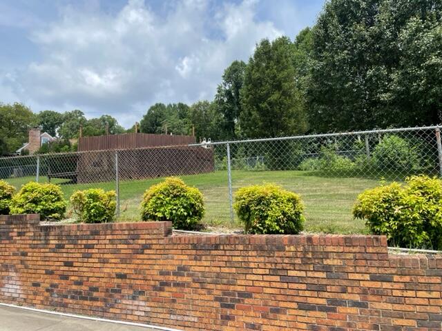 1110 Fall Creek Road Kingsport, TN 37664 - Photo 5 of 52 IMG_0572