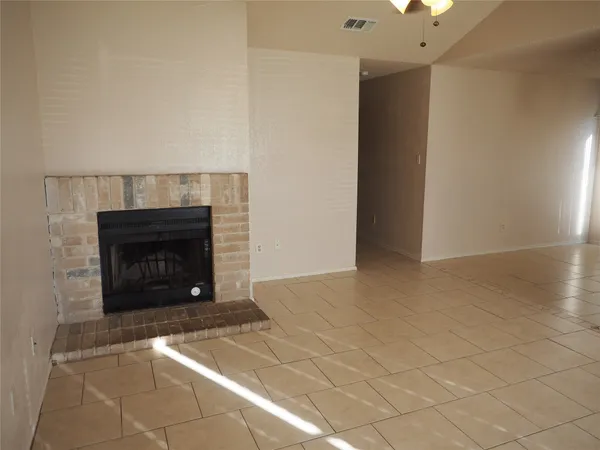 $1,650 | 1403 Hermitage Drive, Round Rock, TX 78681