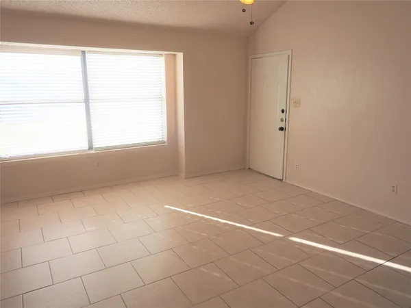 $1,650 | 1403 Hermitage Drive, Round Rock, TX 78681