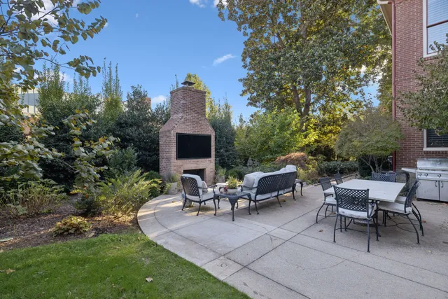 $7,750,000 | 214 3rd Avenue South, Franklin, TN 37064