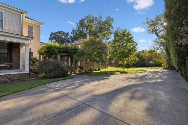 $6,149,900 | 214 3rd Avenue South, Franklin, TN 37064