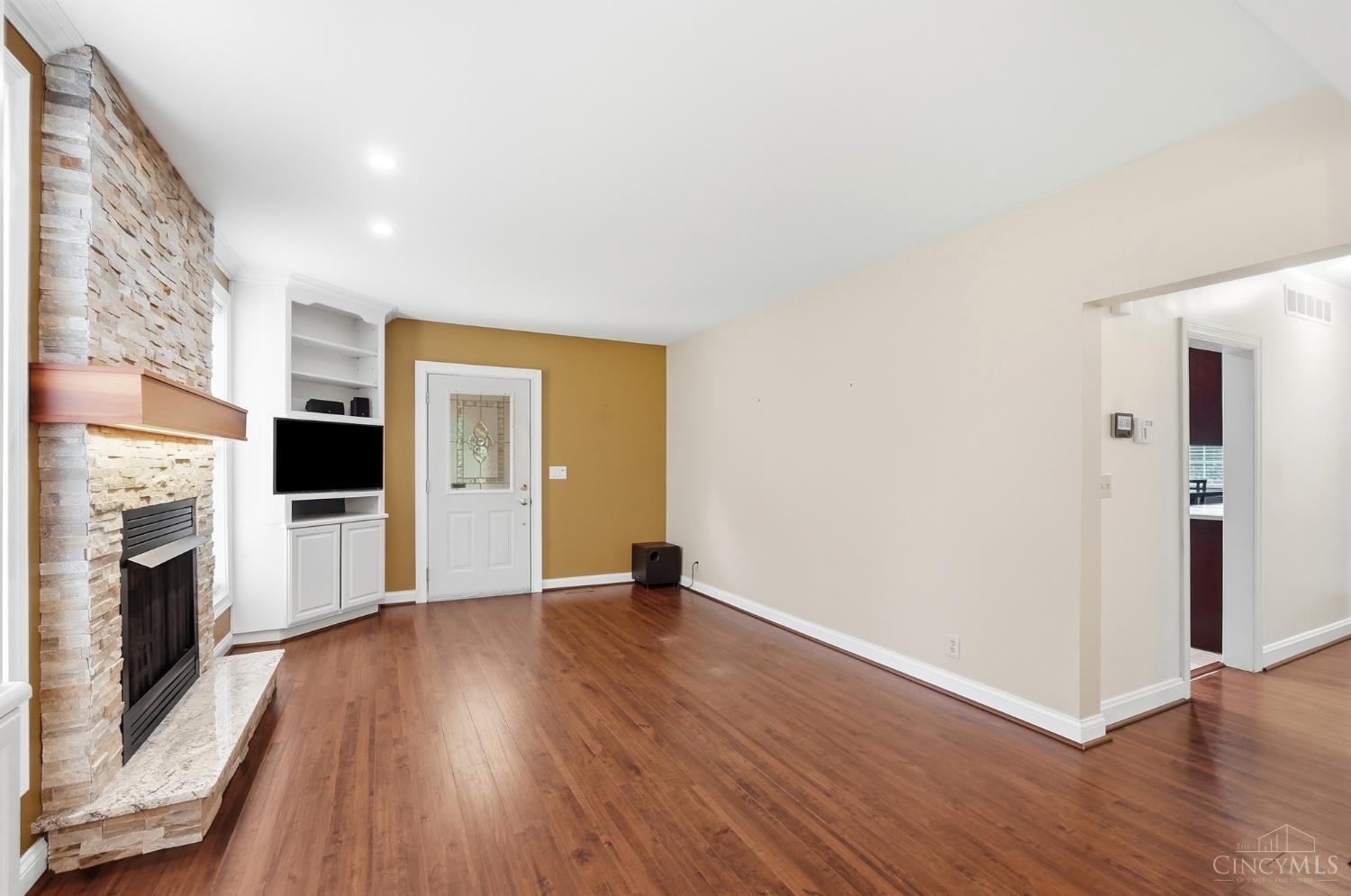 3661 Riehle Road Cincinnati, OH 45247 - Photo 14 of 83 Gallery Image 14