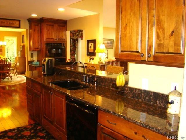 1599 Rulane Drive Lapeer, MI 48446 - Photo 9 of 60 DSC09325.jpg