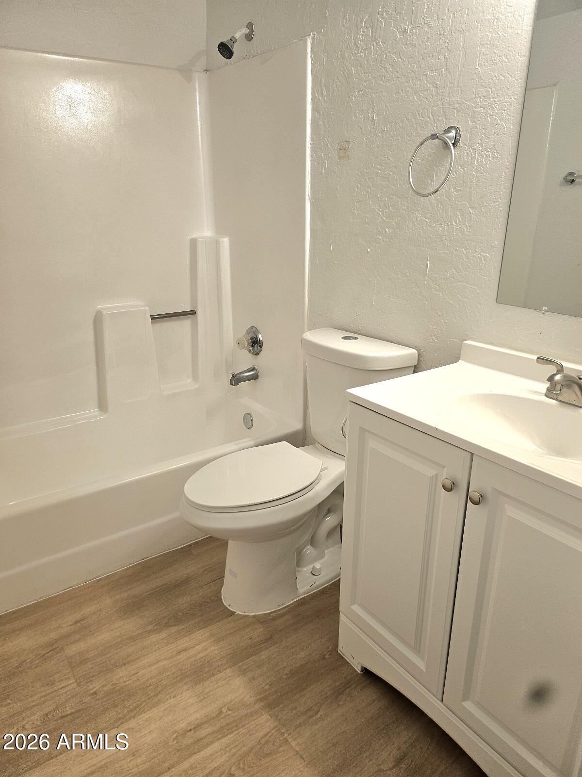 510 East Hatcher Road, Unit OFC Phoenix, AZ 85020 - Photo 39 of 47 Unit 208 Interior