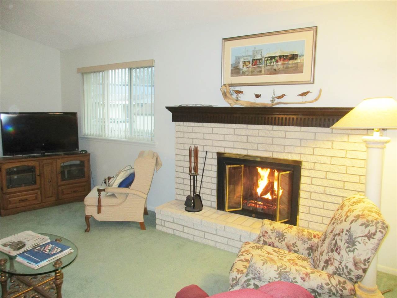 512 Hampton Road Durand, MI 48429 - Photo 9 of 25 31275882-8.JPG